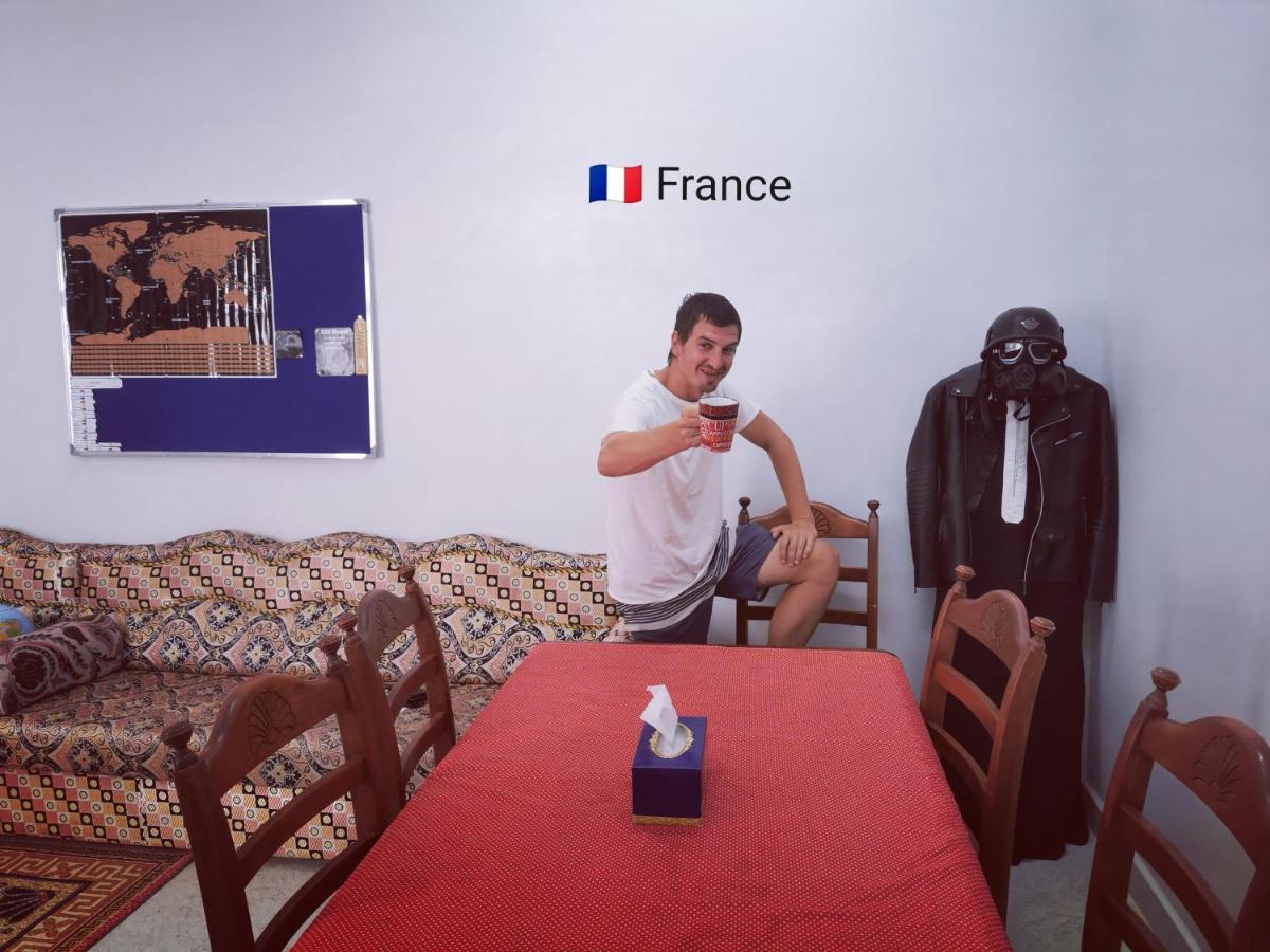 228Hostel Al Ḩamrāʼ Kültér fotó