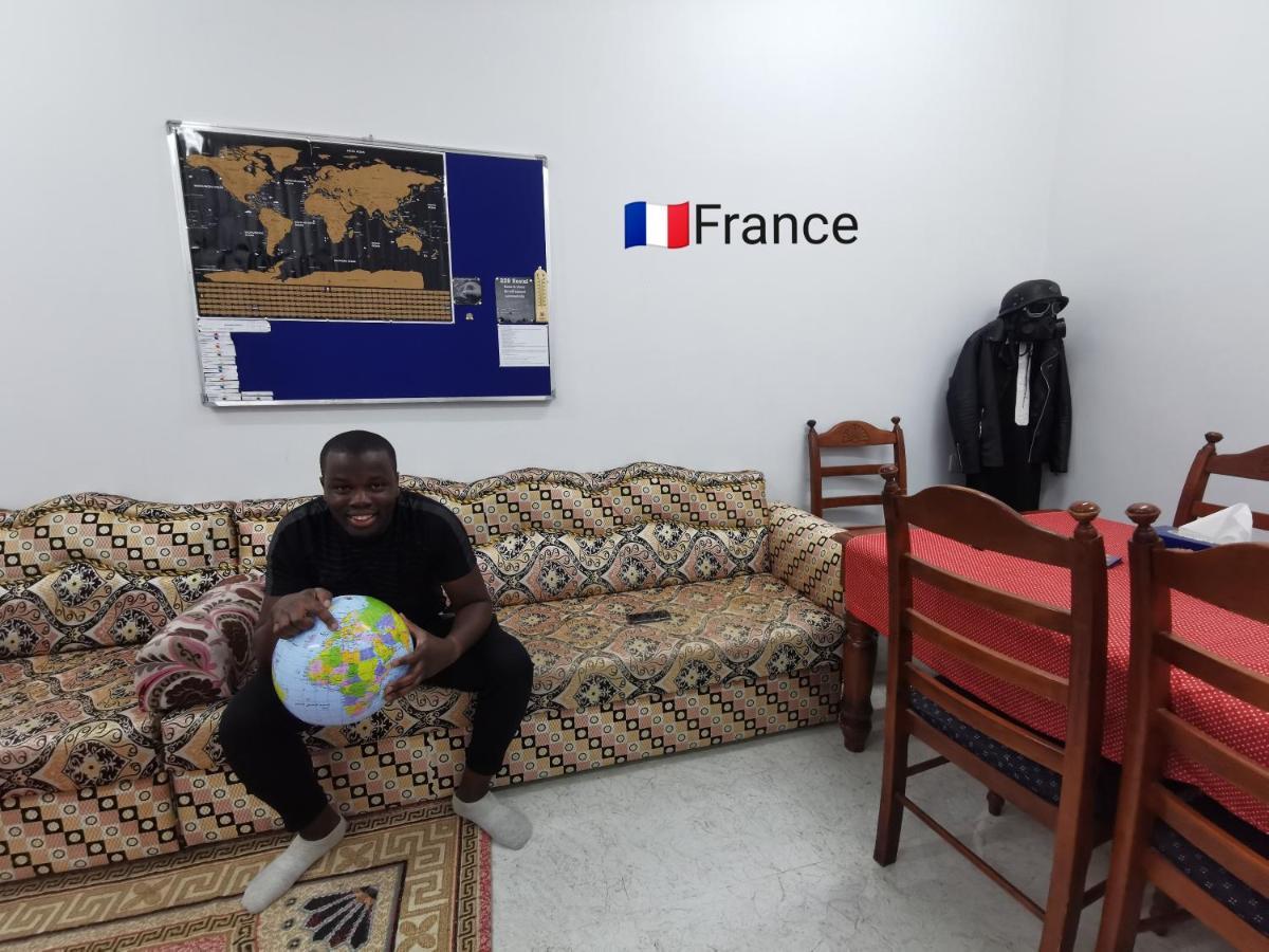 228Hostel Al Ḩamrāʼ Kültér fotó