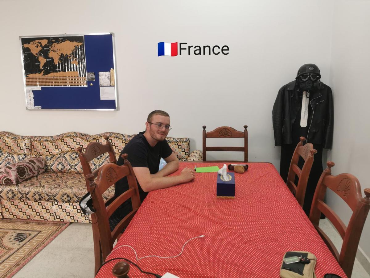 228Hostel Al Ḩamrāʼ Kültér fotó